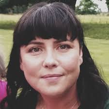 Miriam Farrell's Instagram, Twitter & Facebook