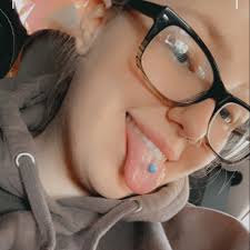 Liz Grose (@liz.grose.71) • Facebook