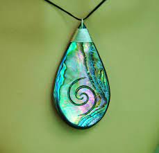 Moana Style New Zealand Paua Shell And Sterling Silver Pendant Etsy Pendant Paua Shell Sterling Silver Pendants