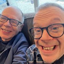 The dramatic sci-fi and fantasy themed creations of Guillem H. Pongiluppi  -...