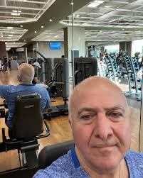 📣 A Deep Dive into the Human Microbiome. 🎧 Join me