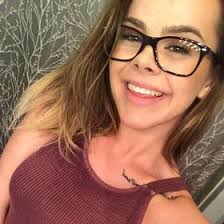 Anna Butts (storyofanna)