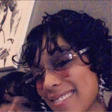 Latoya Lofton's Instagram, Twitter & Facebook