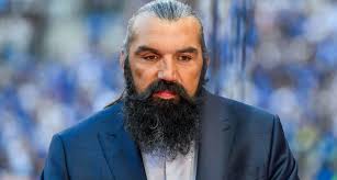 Current age 43 years 207 days. Recherche Sebastien Chabal Quinze Mondial