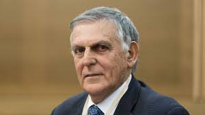 Nobel laureate Shechtman able to enter presidential race