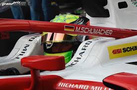 En nog een kleine traktatie. Schumacher Set For Alfa Romeo Test