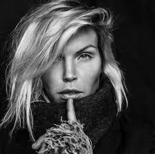 Profile for Actress, Nathalie U Bloom