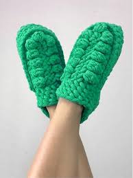 The first method of knitting two needles rathersimple. 32 Easy Crochet Slippers Patterns For Beginners