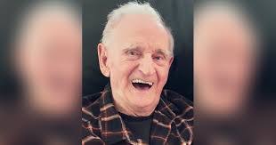 Victor Russell's Instagram, Twitter & Facebook