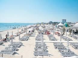 Atostrăzi, servicii de calitate la preţuri mici. VacanÈele Anului 2019 StaÈiunea Mamaia Este InclusÄ In Topul Celor Mai Bune Plaje Din Lume Romania Libera