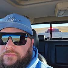 Is it acceptable to bring personal seasoning to Texas de Brazil?