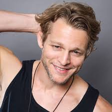 Join me as I host & sing at The Vampire Diaries and The Originals Official  Reunion Convention at The Hanover Marriott Hotel September 24-26, 2021!  Tickets available through the link below. I