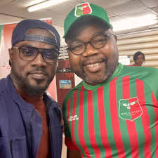 L'Africa Sport d'Abidjan peut compter sur ses supporters pour l'aider dans  la conquête de la ligue 1. Alors que son farouche adversaire l'Asec Mimosas  vient d'être sacré champion de la Ligue 1