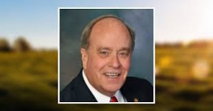 Emmett Pugh's Instagram, Twitter & Facebook