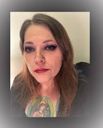 Amanda Bidwell's Instagram, Twitter & Facebook