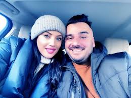 Maybe you would like to learn more about one of these? Roxana Revealed The Secret Of Her Divorce From Liviu GuÈ›Äƒ Which He Refused To Do To Her When He Had Only Promised Her