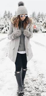 35 Winter Outfits Cold For Women Over 40 Dailypinmag Winteroutfits Winteroutfitscold Winter Outfits Cold Trendy Outfits Winter Winter Fashion Outfits