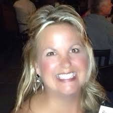 Toni Anakkala Ternus, Marathon “When I was young, I told my parents that  I'd have my own dolphins someday (I'm from Minnesota so they just sort of  laughed). Years later, I had