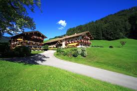 Völlig ruhige lage am sonnigen südhang mit freiem bergblick inmitten von wiesen und wäldern. Haus Daniel De Ruhpolding E Fewo Kaitlalm 40qm 1 Schlaf Und 1 Wohn Schlafzimmer Max 4 Personen Chiemgauer Alpen Deutschland Ferienwohnung Mieten Online Buchen Fewo Info De