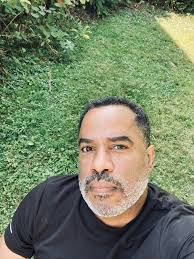 Mark Gladden's Instagram, Twitter & Facebook