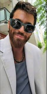 Yay! 44 Thousand Folks Who Love Cayman❤️