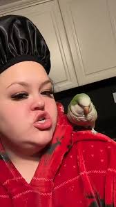 Her laugh 🤣 #parrot #funny #cute #dadjoke