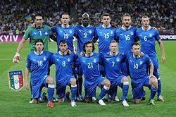 Voir plus d'idées sur le thème foot italie, italie, affiches de football. Equipe D Italie De Football Au Championnat D Europe 2012 Wikipedia