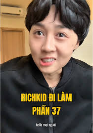 Hát karaoke cùng bạn bè và những trò vui thú vị