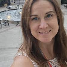 Alice Dowell's Instagram, Twitter & Facebook