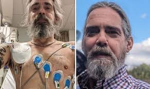 Stephen Haddon's Instagram, Twitter & Facebook