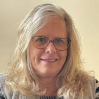 30+ "Lydia Abbott" profiles