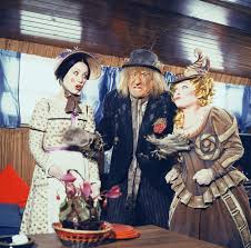 Worzel & aunt sally dance the scarecrow hop Bbc One Reveals First Look At Mackenzie Crook As The New Worzel Gummidge