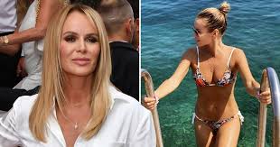Amanda holden addresses face 'plumpness' after britain's got talent 2020 appearance. Amanda Holden Shared These Pics On Twitter Brought Out The Horniest Commenters On The Internet Sick Chirpse