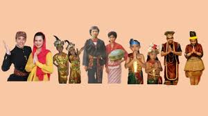 Mulai dari model baju dress pesta batik modern yang bisa membuat tampil menarik dan elegan dengan kombinasi serta modifikasi kain batik yang telah dirancang sedemikian rupa sehingga menciptakan model busana pesta yang elegan dan unik. Indonesia Traditional Dress Katakidswear Com