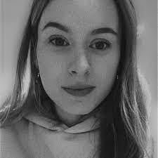 Sasha Avery's Instagram, Twitter & Facebook