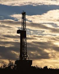 Prepare Yourself Fracking World The Fracking Industry Has A Brand New Tune Will Oil At A Stand Still Right Now New Frackin Oil Rig Oil Industry Oilfield Life