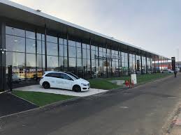 G G E Mercedes Benz Rent Coeur D Yvelines Location De Vehicule Yvelines 78 Trappes Les Prestataires De Mariage Com