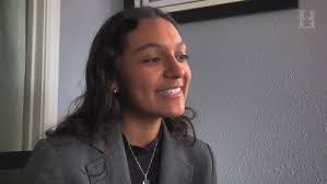 Mia Lama's Instagram, Twitter & Facebook