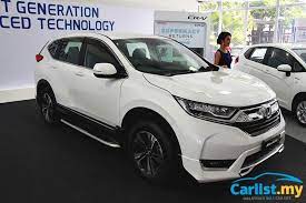 The honda cr v is almost perfect family suv autofreaks. 2017 Honda Cr V Why It Works Best As A Five Seater Insights Carlist My