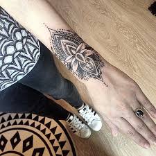 Tattss Mandala Wrist Tattoo Mandala Hand Tattoos Tattoos
