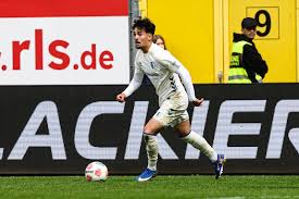 1. FC Magdeburg: Der KSC als Konkurrent bei Laurin Ulrich