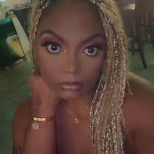 Who has the best fried catfish with cornmeal batter?