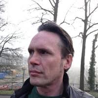 1800+ "Vallò" profiles