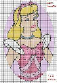 Epingle Par Coco Sur Perles A Repasser Point De Croix Creations Disney Au Point De Croix Couverture Au Crochet Pixel
