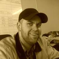 Les Simon Email & Phone Number