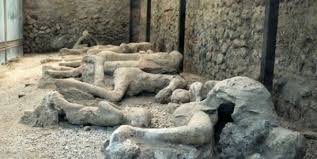 Hanya nabi luth dan kedua putrinya, serta para pengikutnya yang beriman yang selamat dari bencana tersebut. Petik Hikmah Dari Kisah Nabi Luth Melawan Kaum Sodom Riau1 Com