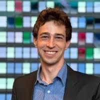 Hendrick Lee's Instagram, Twitter & Facebook