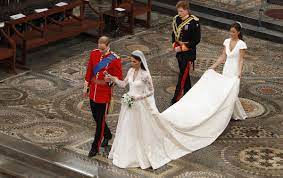 Except for a few pages, it isn't: The Shocking Opinion The Queen Has About Kate Middleton S Wedding Dress Ibtimes India