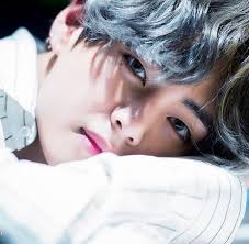 Jungkook used to dream of becoming a professional badminton player but the moment he saw 2. Bts Wallpapers Bts Maknea Line Jungkook V Jimin Hidden Facebook