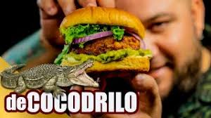 Carne De Cocodrilo En Una Hamburguesa Al Carbon Toque Y Sazon Youtube